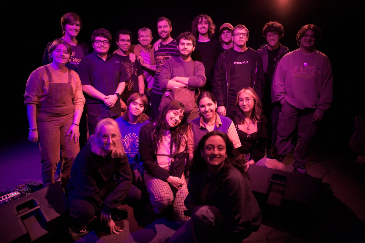 alexalone group photo